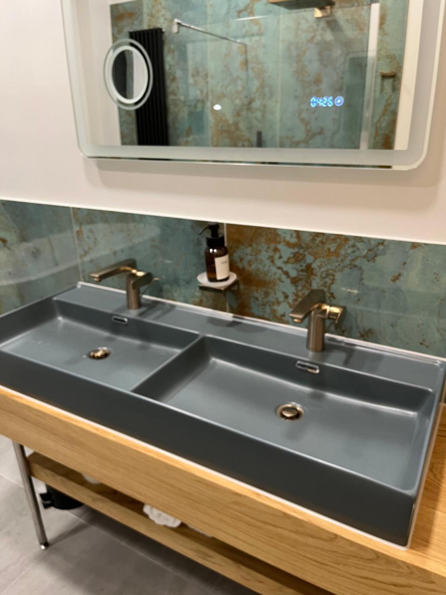 Newly Renovated Boutique Apartment ウィーン エクステリア 写真